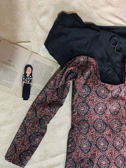 Rekha Women’s Noir Mosaic Kurthi