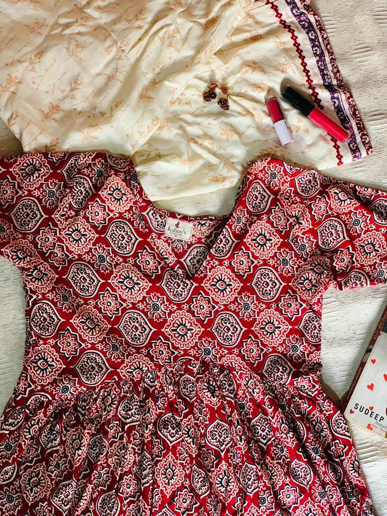 Anika Women’s Kalamkari Red Flare Kurthi