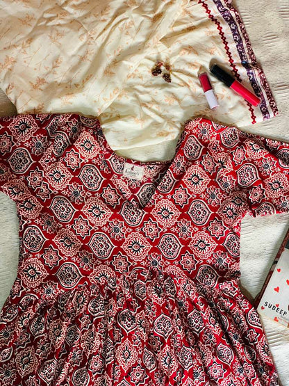 Anika Women’s Kalamkari Red Flare Kurthi