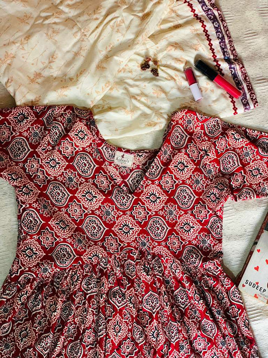 Anika Women’s Kalamkari Red Flare Kurthi